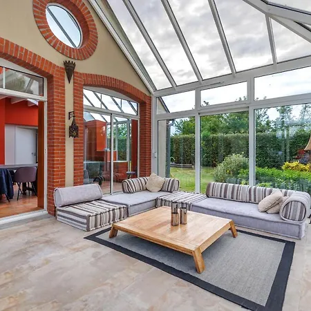 Prázdninový dům Le Petit Saint-leonard